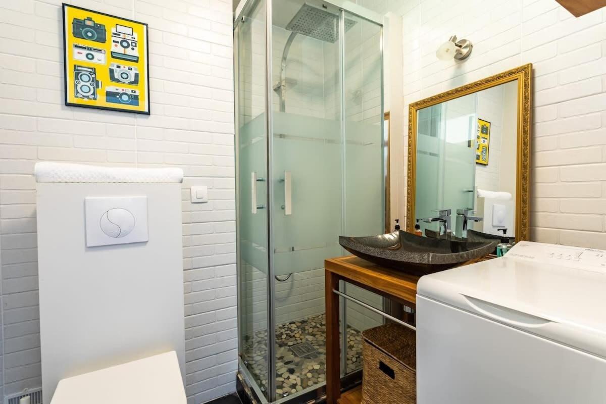 Le Capucin - Petit Duplex Avec Place De Parking Dinard Bagian luar foto